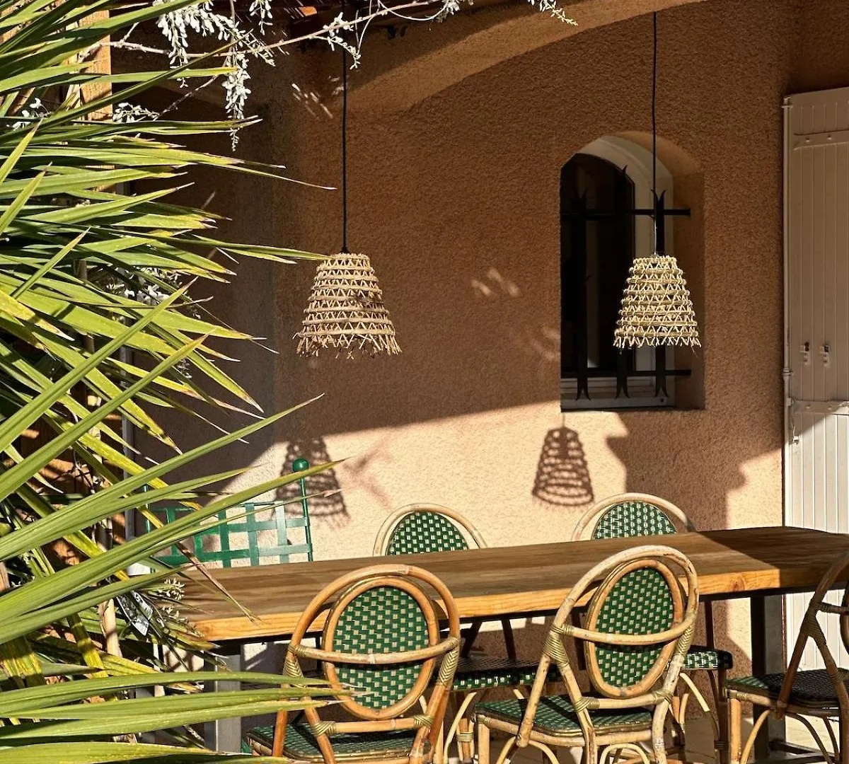 Holiday home Le Lagon Vert Pernes-les-Fontaines