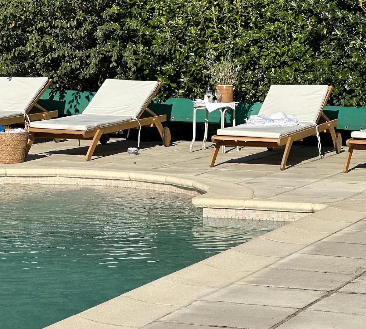 Le Lagon Vert Pernes-les-Fontaines 0*,  France